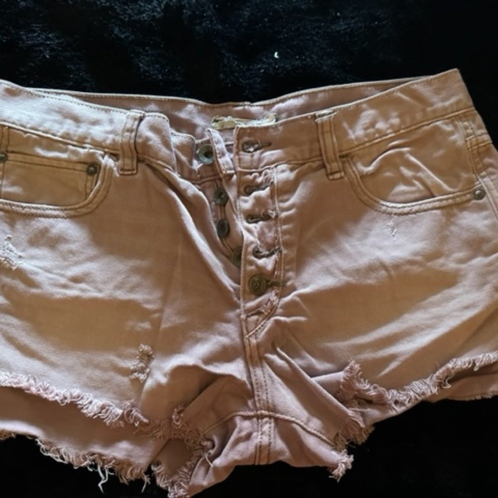NWOT FREE PEOPLE SHORTS SIZE 27